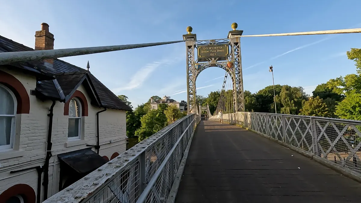 On the Handbridge and the River Dee route