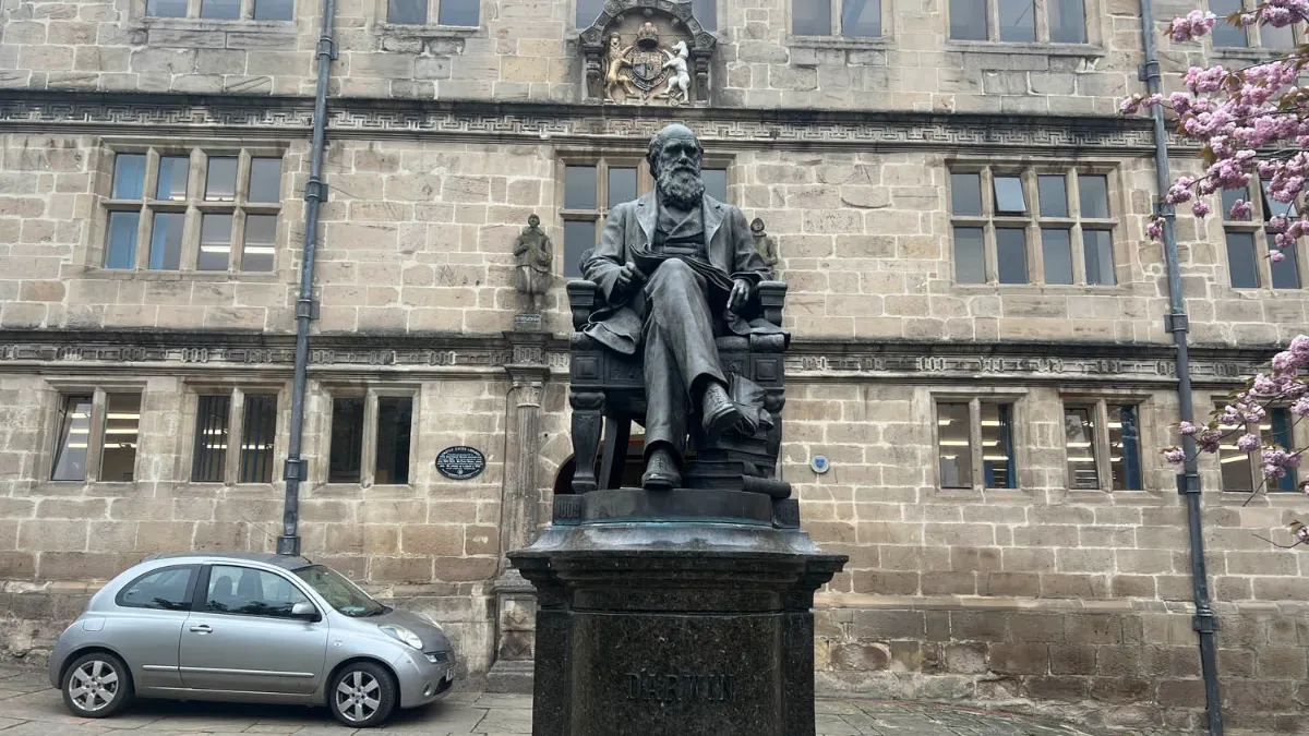 On the Shrewsbury and the River Severn route
